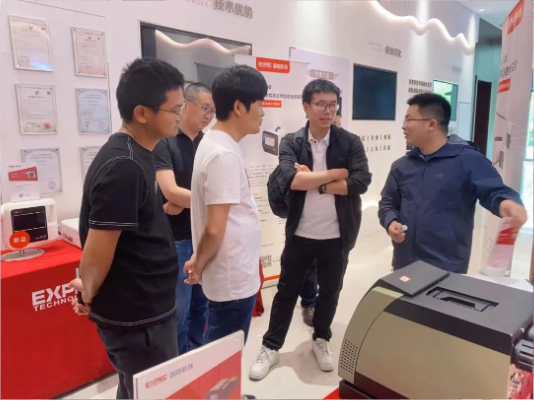 1714456002890436.png image.png